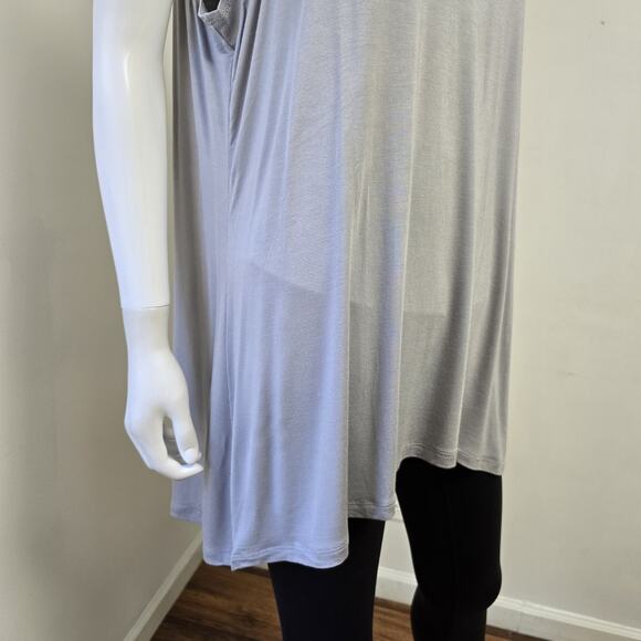 Layers Logo Lori Goldstein Tunic Tank Top Size 1X Gray Asymmetrical Stretch - Picture 4 of 6